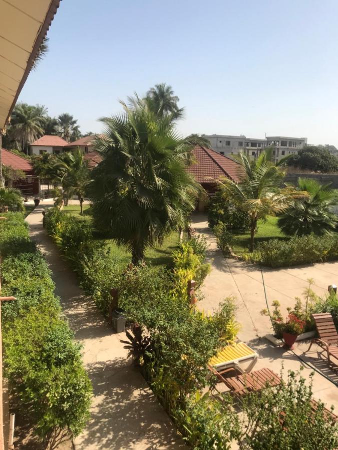 Bamboo Garden Hotel Serrekunda Ngoại thất bức ảnh