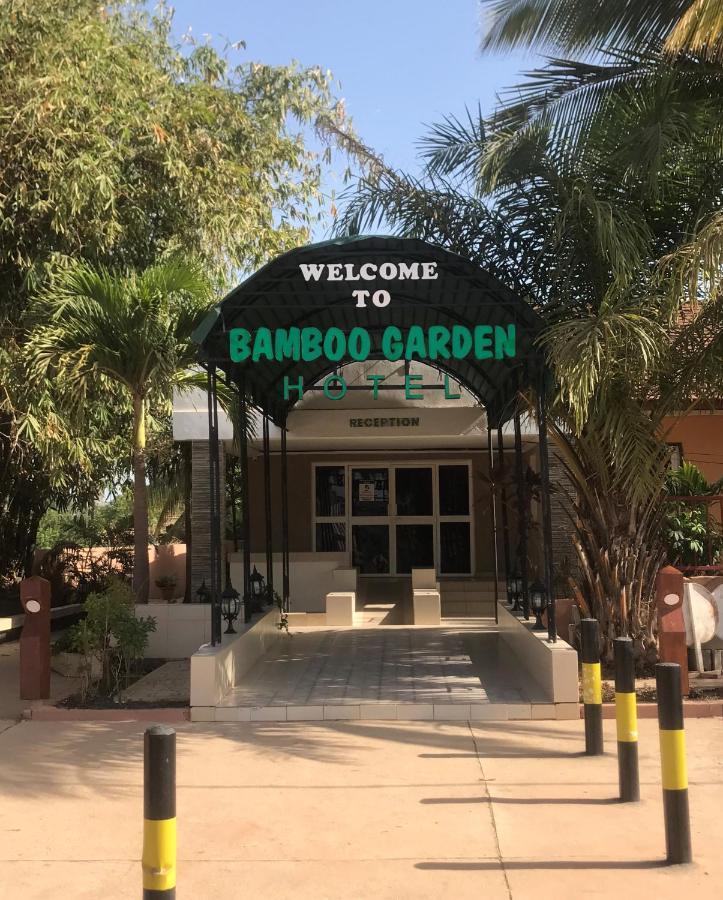Bamboo Garden Hotel Serrekunda Ngoại thất bức ảnh